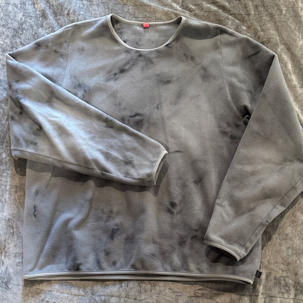 lululemon athletica Gray Patterned Crewneck Sweater